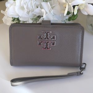 Tory Burch Wristlet